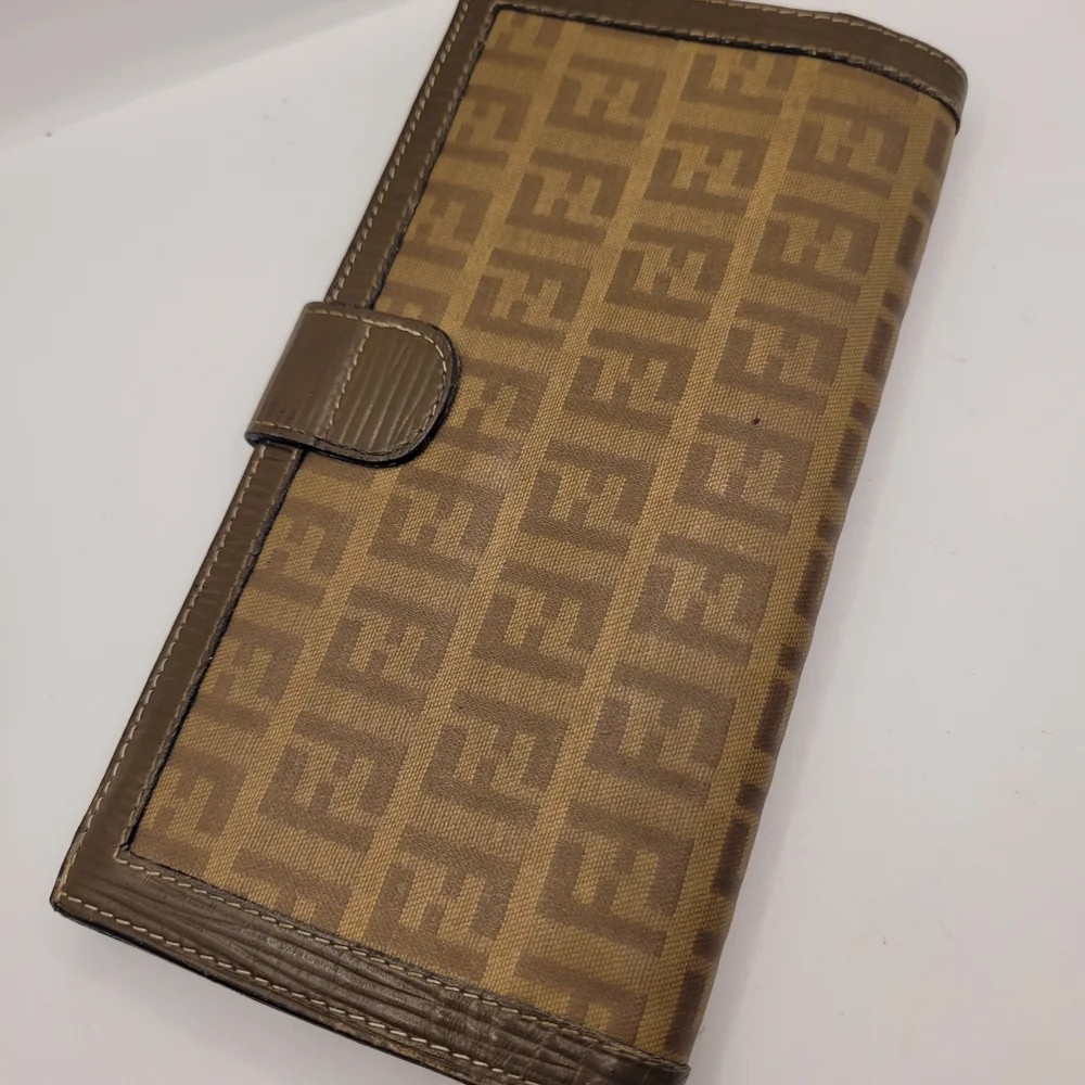 Fendi FF Monogram Zucca Vintage Wallet